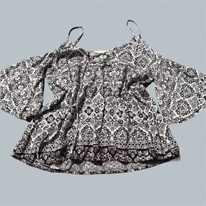 l.a. hearts medium black white Women’s Patterned Off Shoulder Top Shirt rayon